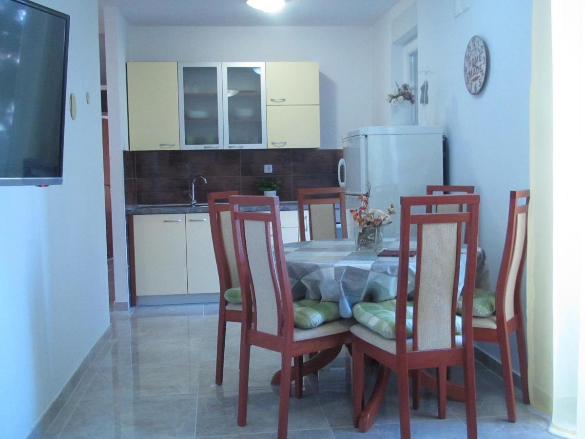 Apartment Rota Zadar Bagian luar foto